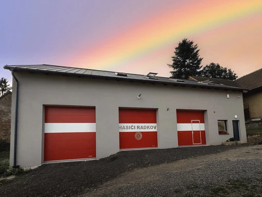 E2E0F497-E9C2-453A-8685-8CCCE43E2E3D